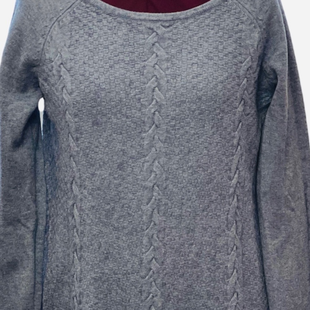 RED Women's X-Large Pullover Sweater Pastel Blue Long Sleeves Style #C631709019M - Picture 3 of 6